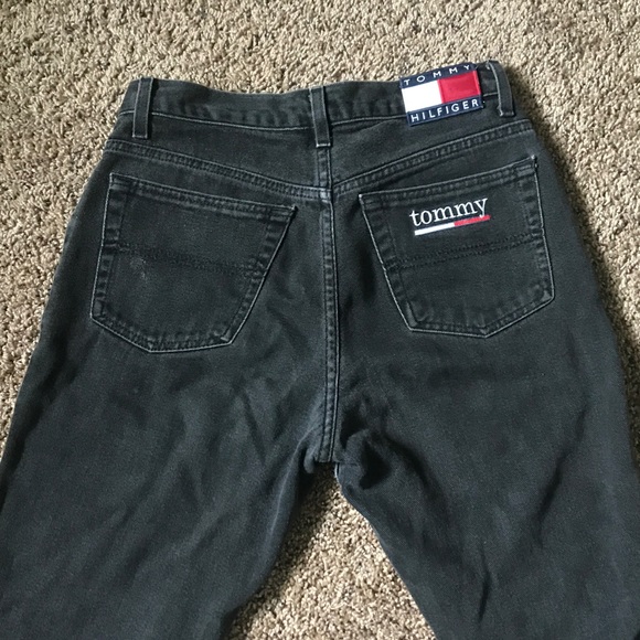 VINTAGE Tommy Hilfiger jeans 💙❤️🖤 - Picture 5 of 6